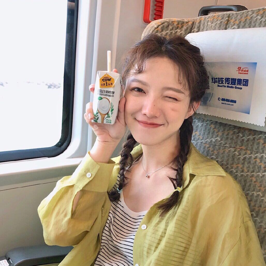 微信青春可爱性感女头