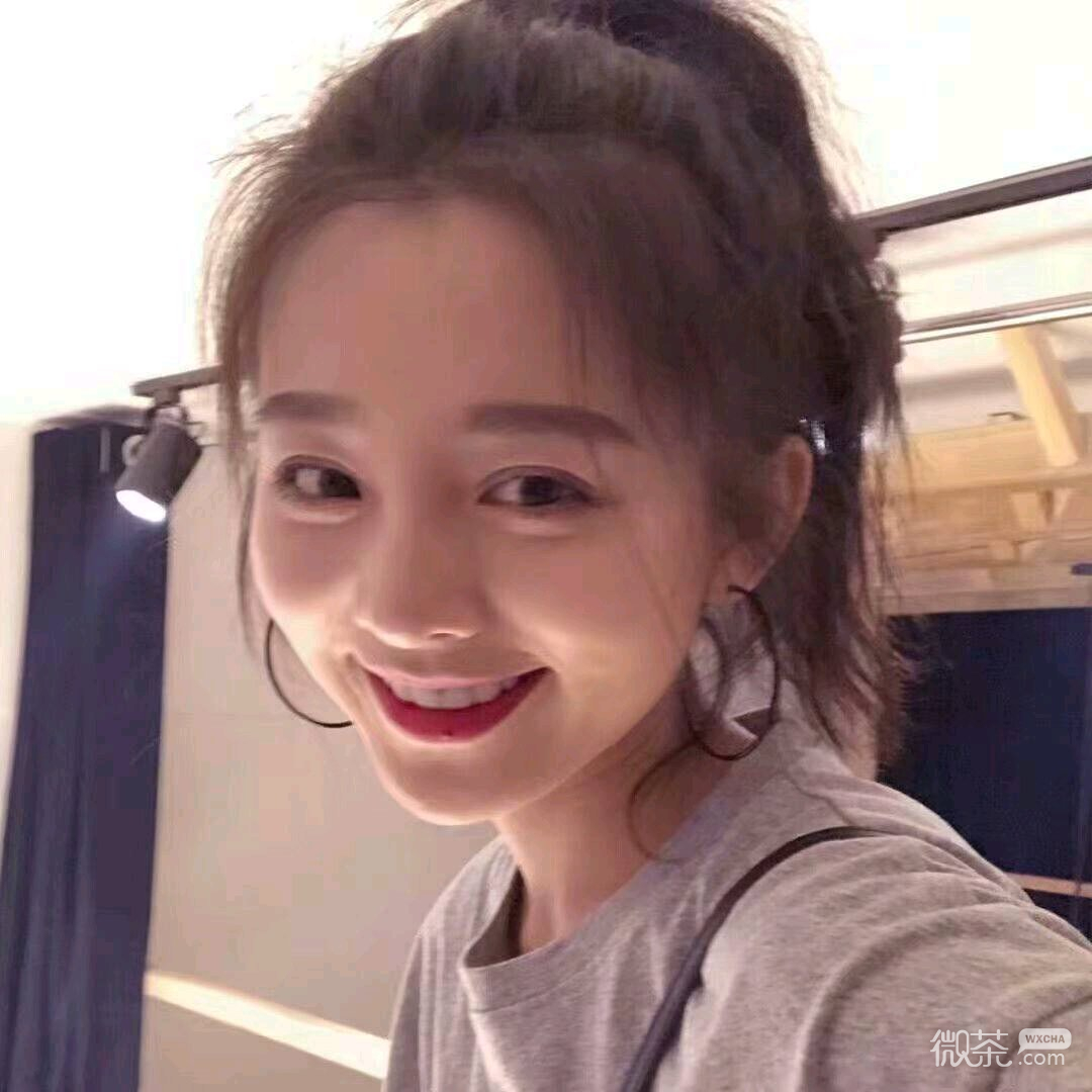 微信阳光霸气长发女头