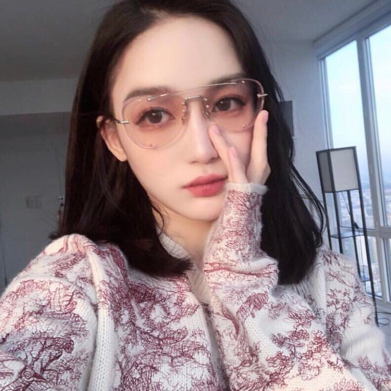 微信青春可爱性感女头