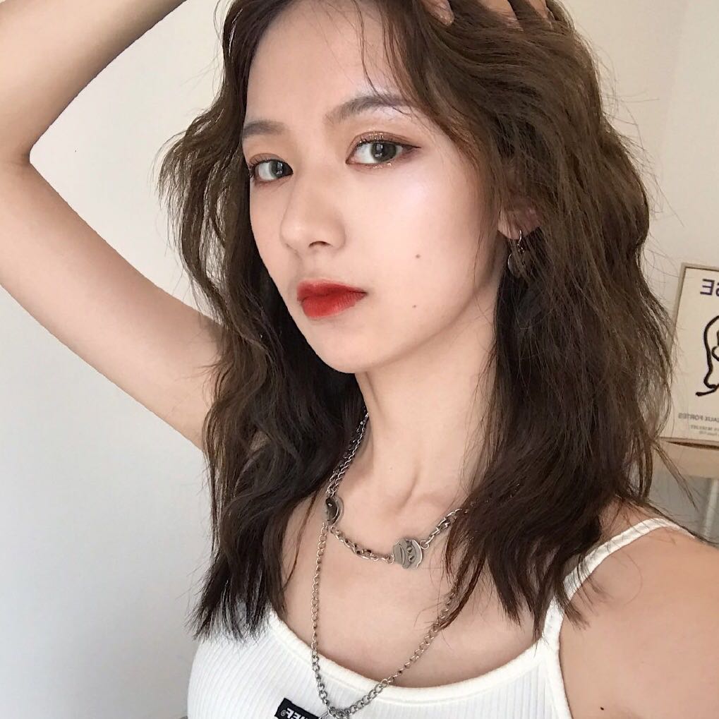 清新时尚性感女头