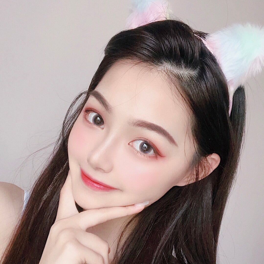 清新时尚性感女头