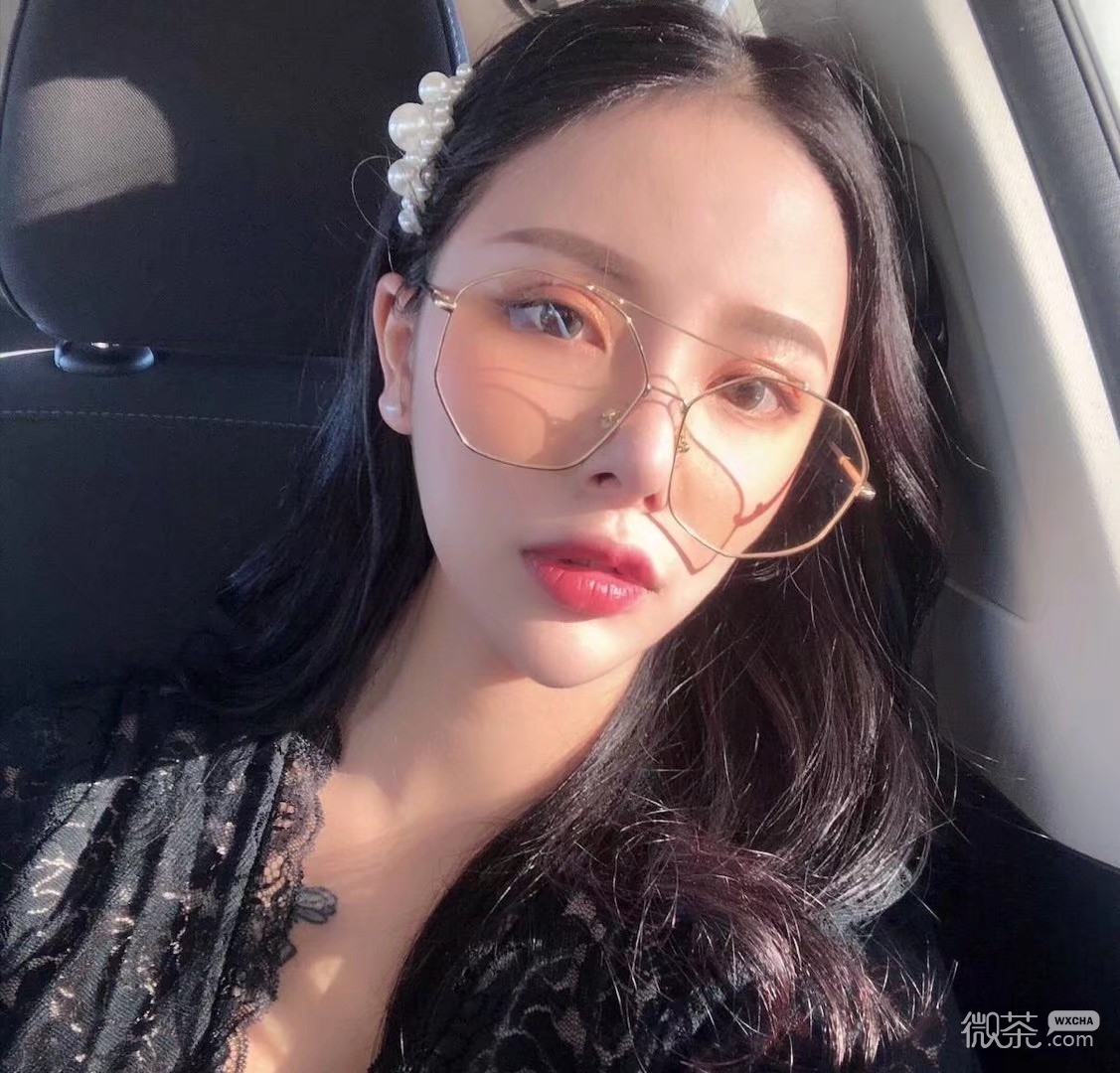 微信性感御姐范网红女头
