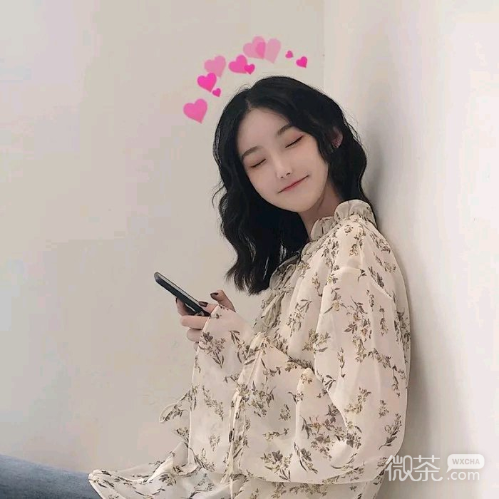 微信时尚深沉傲娇女头