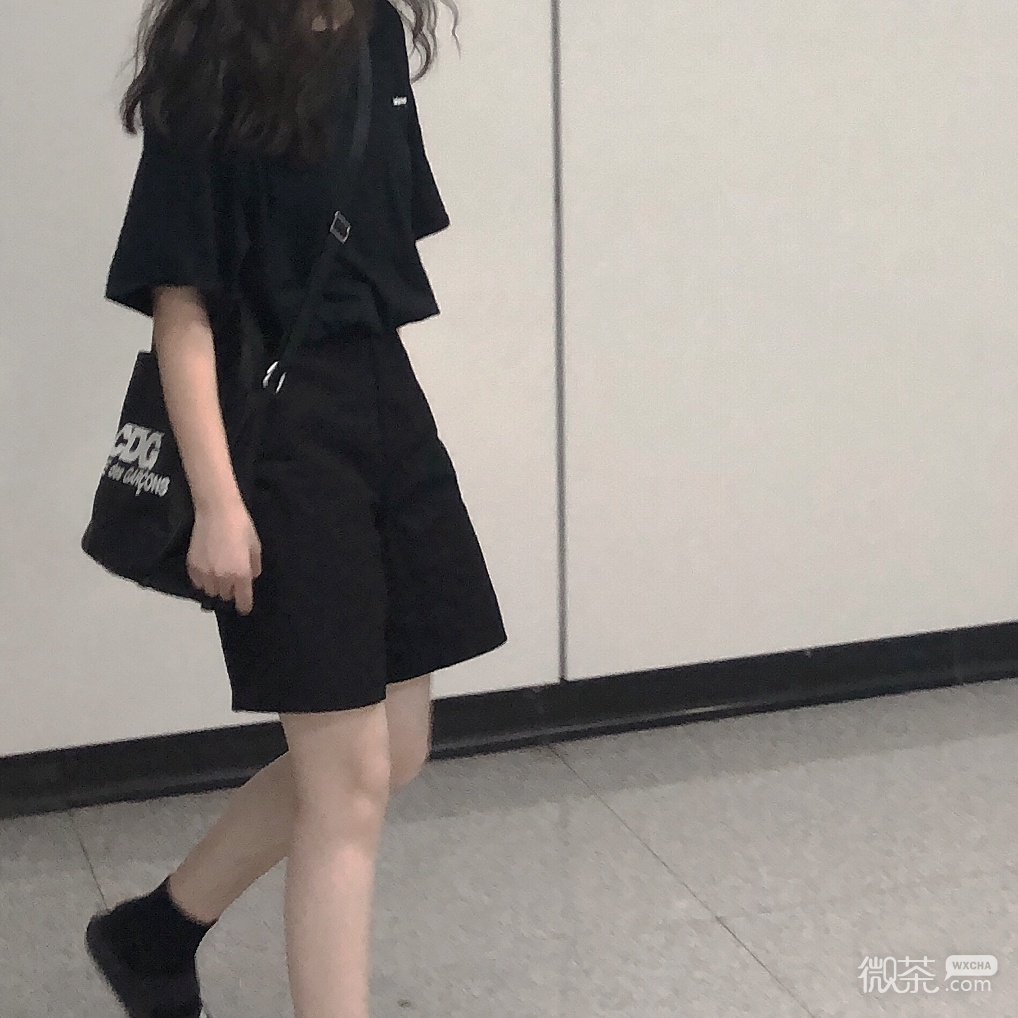 气质文艺长发女头