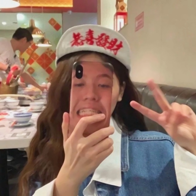 适合沙雕女孩的微信搞笑头像合集下载