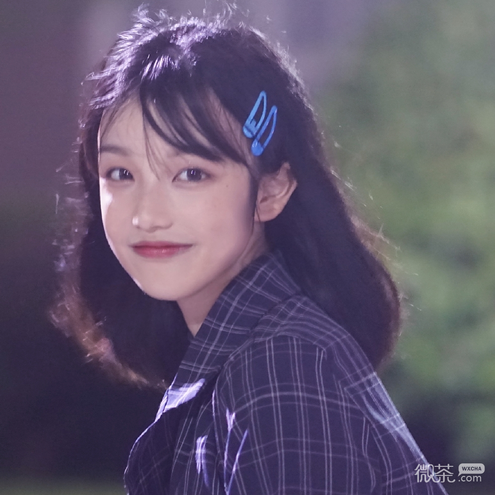 高颜值深沉寂寞微信女头