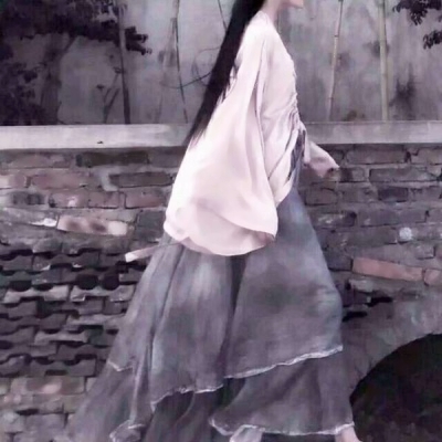 仙气满满的微信古风汉服小姐姐头像下载