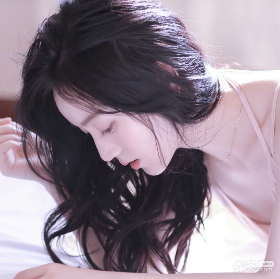 微信冷酷性感长发女头