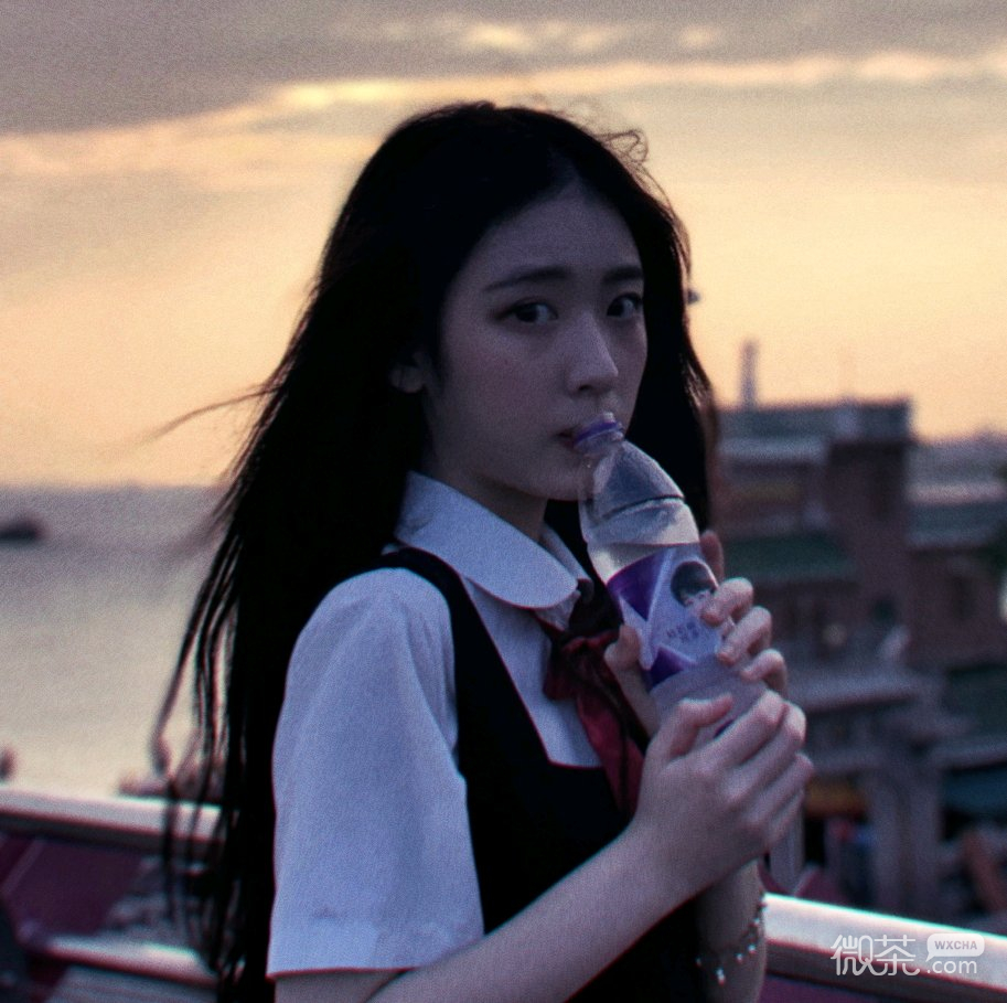 潮流冷酷长发微信女头
