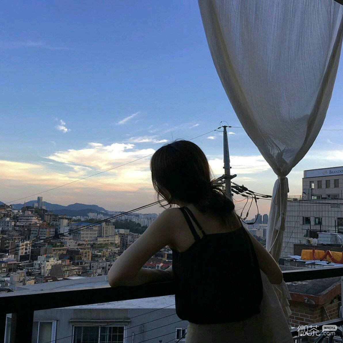 微信干练长发女头