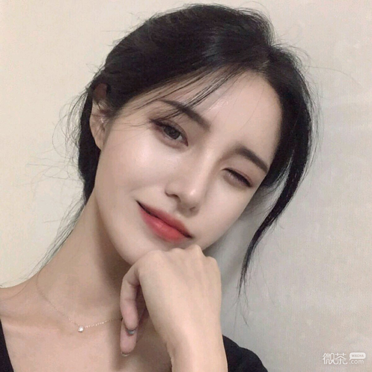 微信清新潮流性感迷人女头