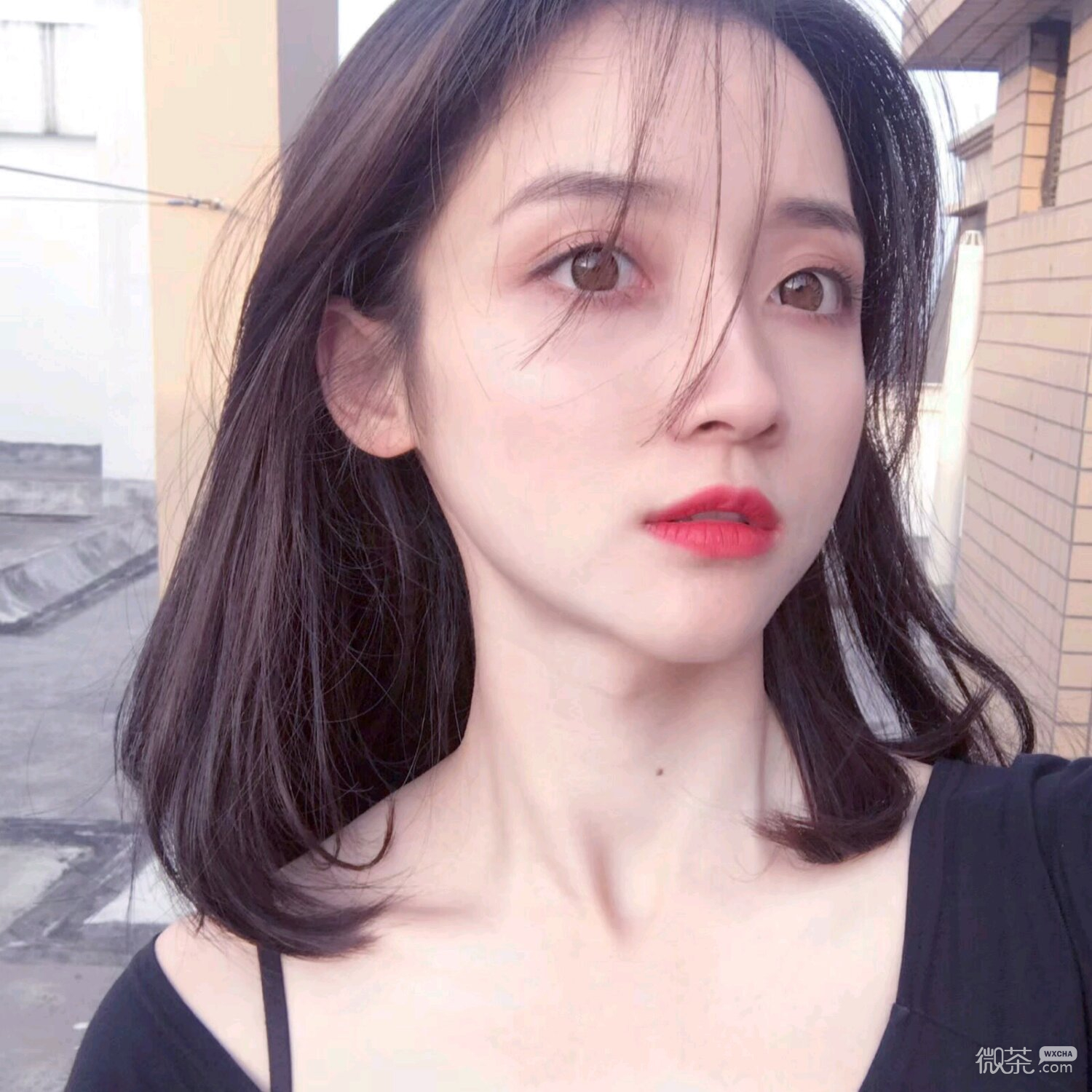 微信干练长发女头