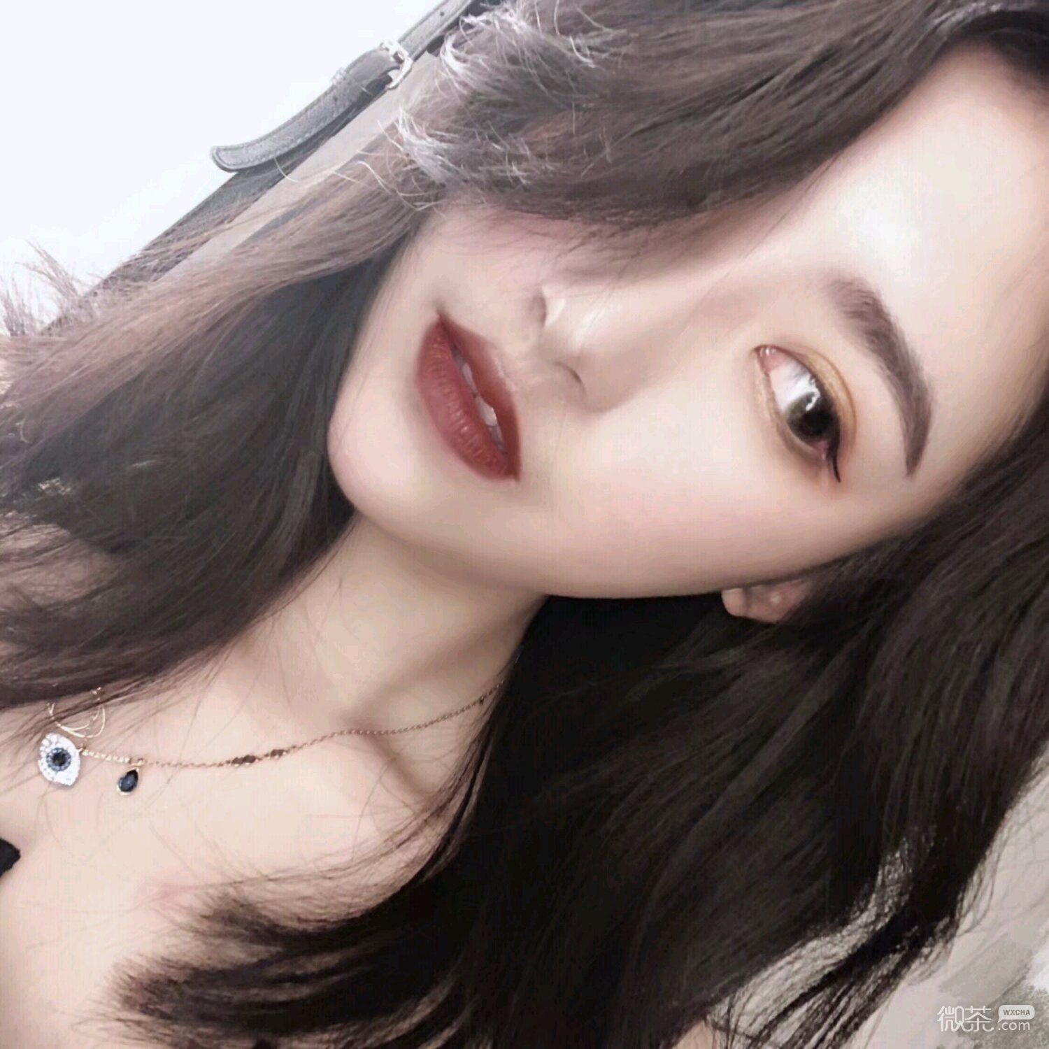 微信干练长发女头