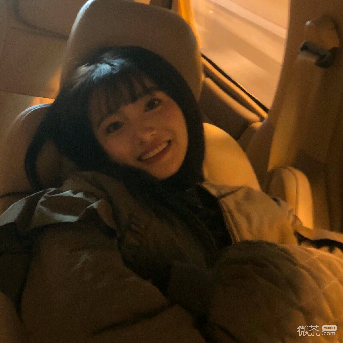 微信可爱清新阳光女头