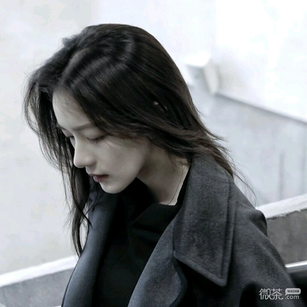 微信可爱清新阳光女头