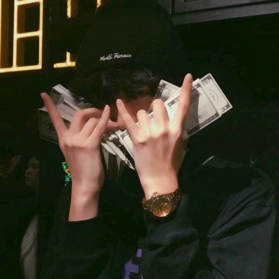霸气时尚的微信个性男生头像合集下载