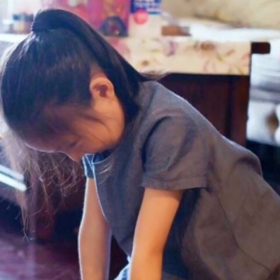 可爱沙雕风格的微信情侣头像合集下载