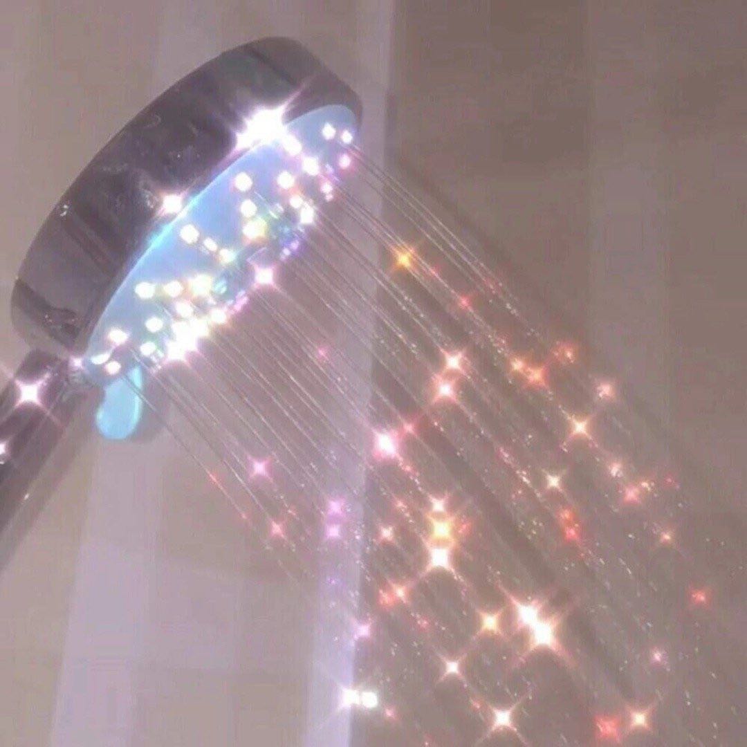 微信简约梦幻风景朋友圈配图