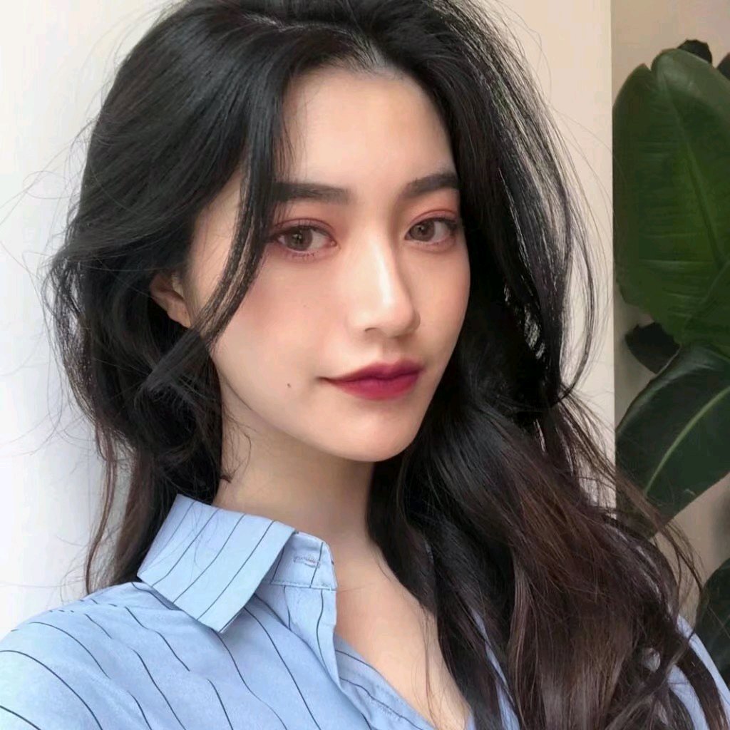 阳光文艺性感微信女头