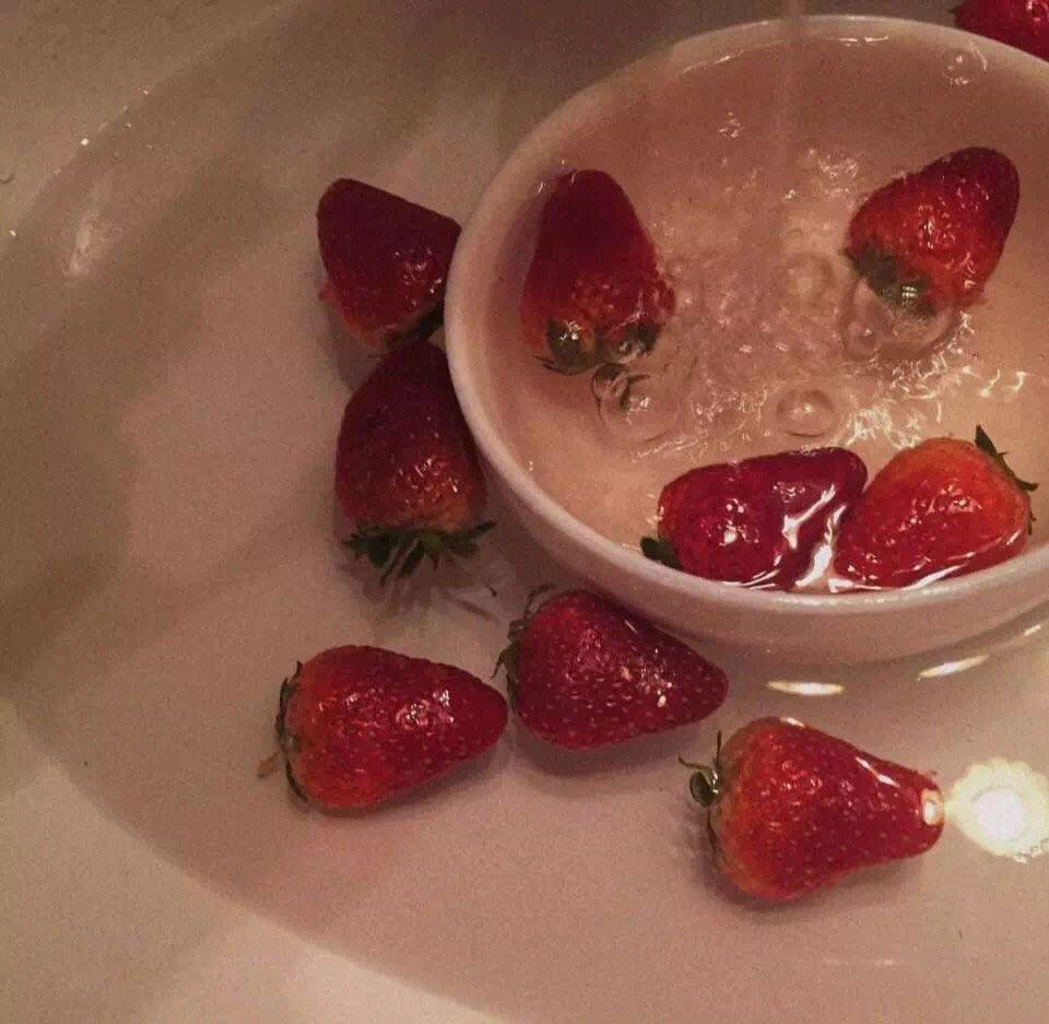 微信简约梦幻风景朋友圈配图