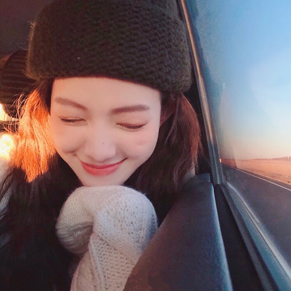 微信傲娇简洁漂亮女头