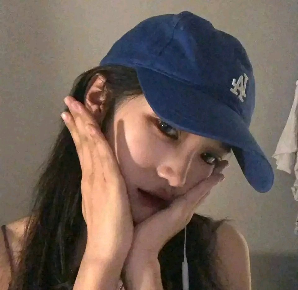 阳光文艺性感微信女头