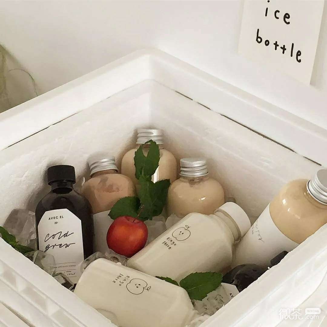 微信简洁文艺小仙女朋友圈配图