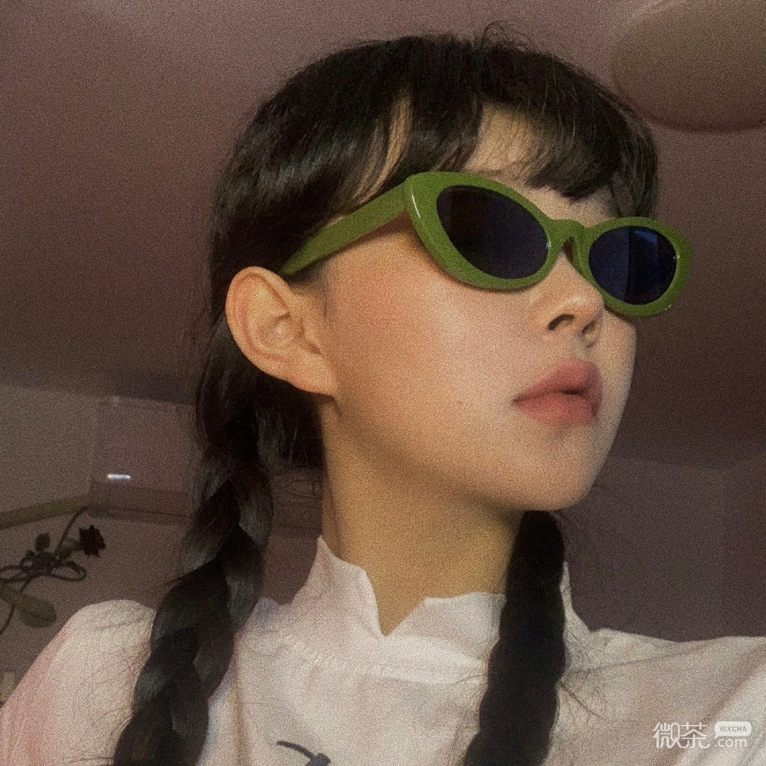 微信唯美潮流个性女头