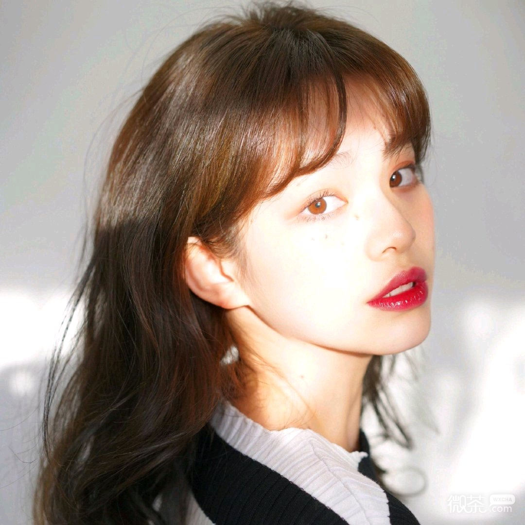 微信唯美潮流个性女头