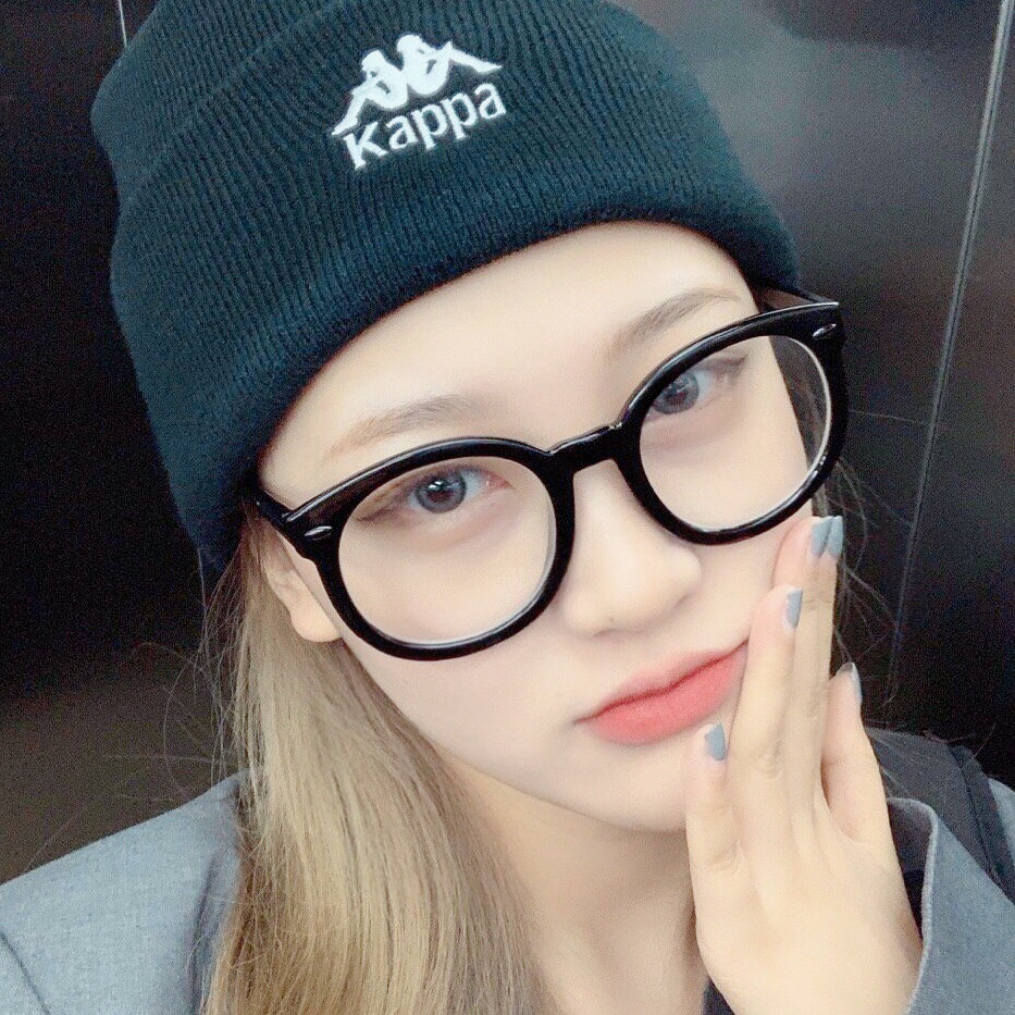 微信傲娇简洁漂亮女头