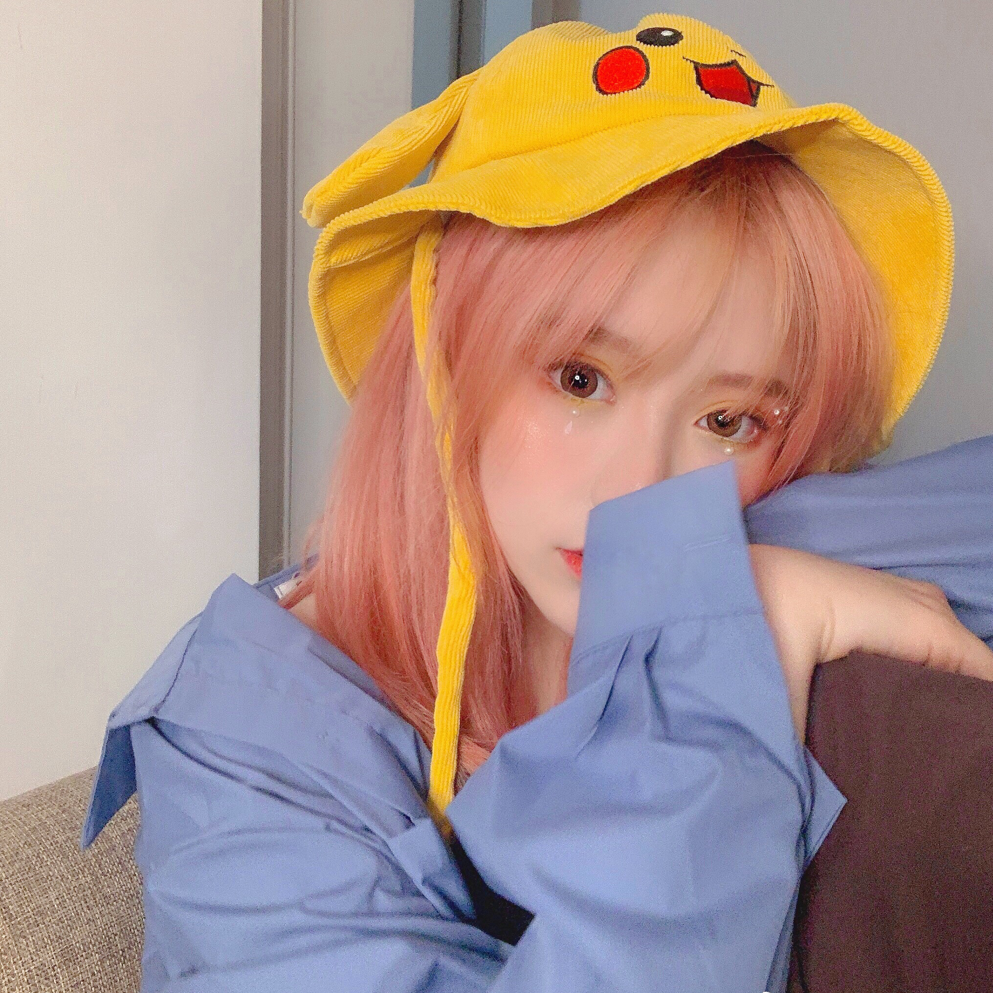 微信傲娇简洁漂亮女头