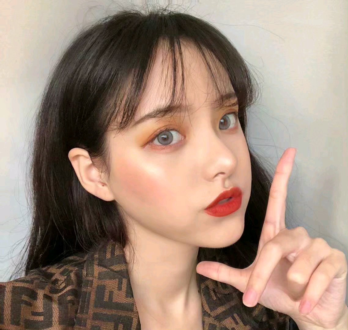 阳光文艺性感微信女头