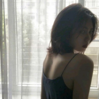 个性十足的微信时尚女生头像合集下载