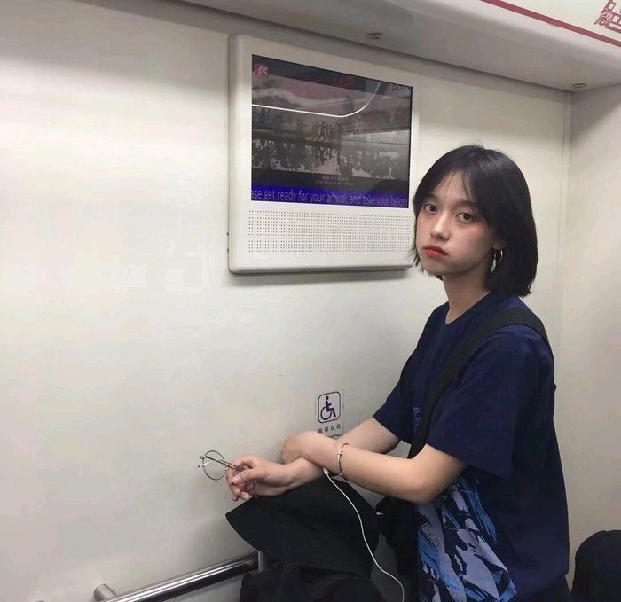 微信清新阳光唯美女头