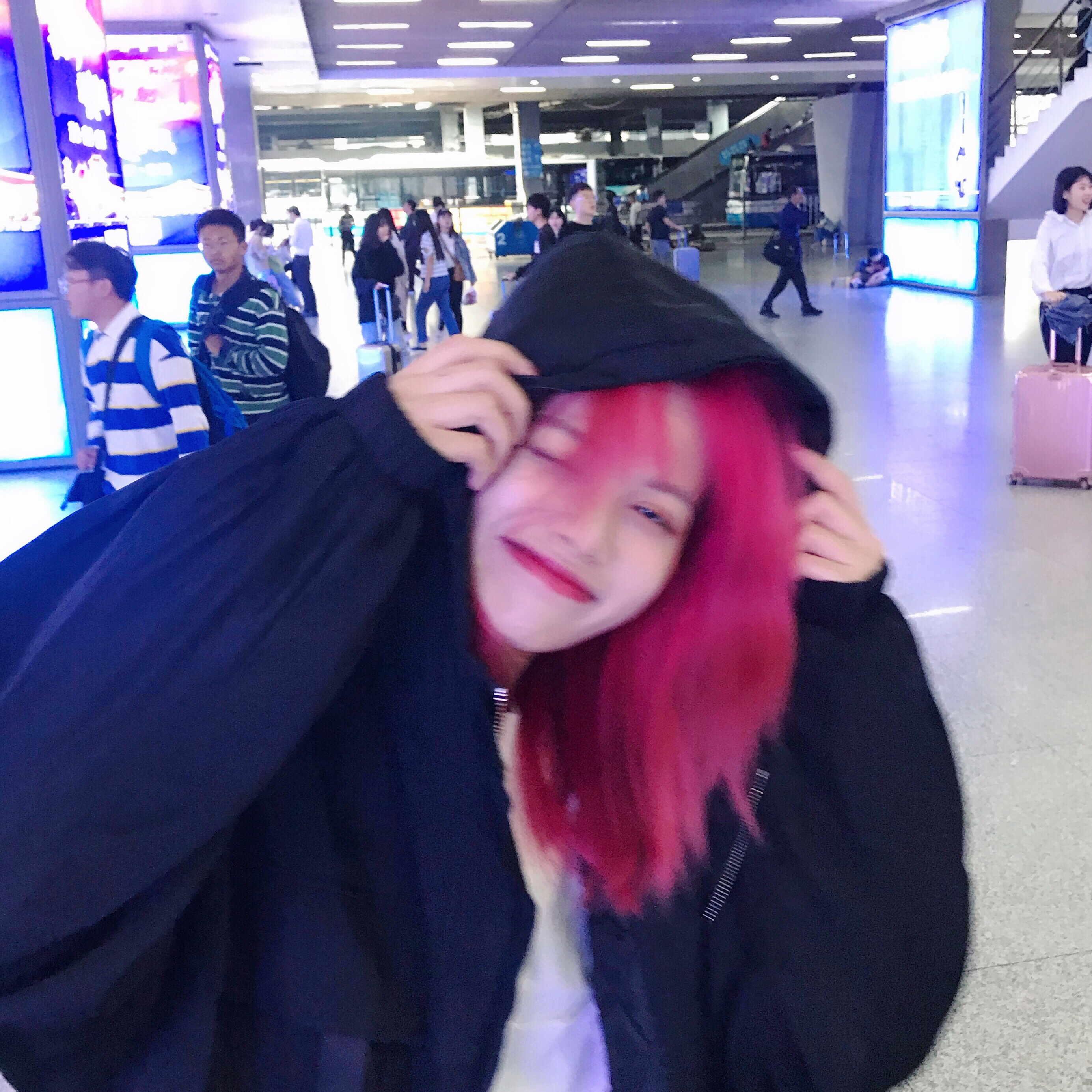 微信傲娇简洁漂亮女头