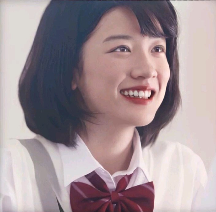 微信清新冷色调清纯女头