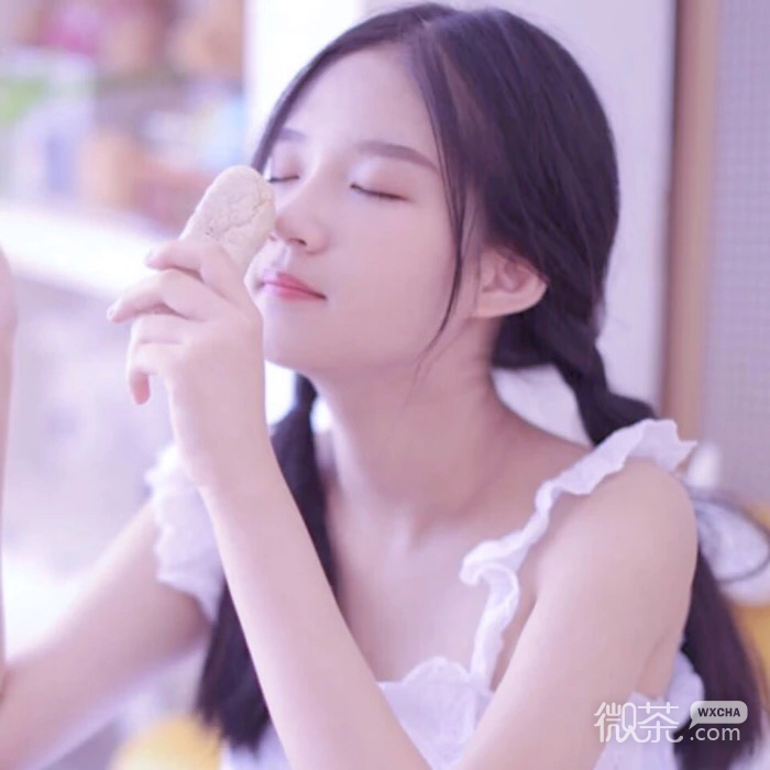 简洁佛系微信女头