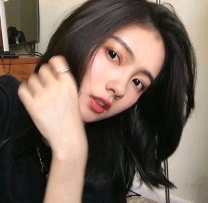 微信清纯洒脱时尚女头