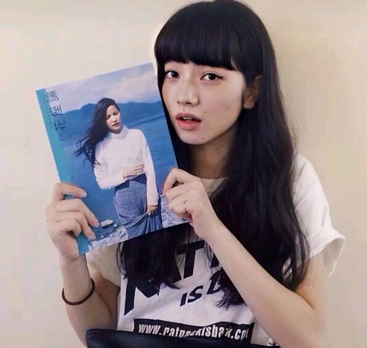 微信清新冷色调清纯女头