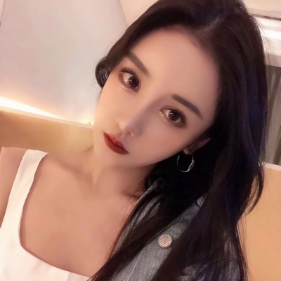 个性高冷御姐范的微信女生头像下载