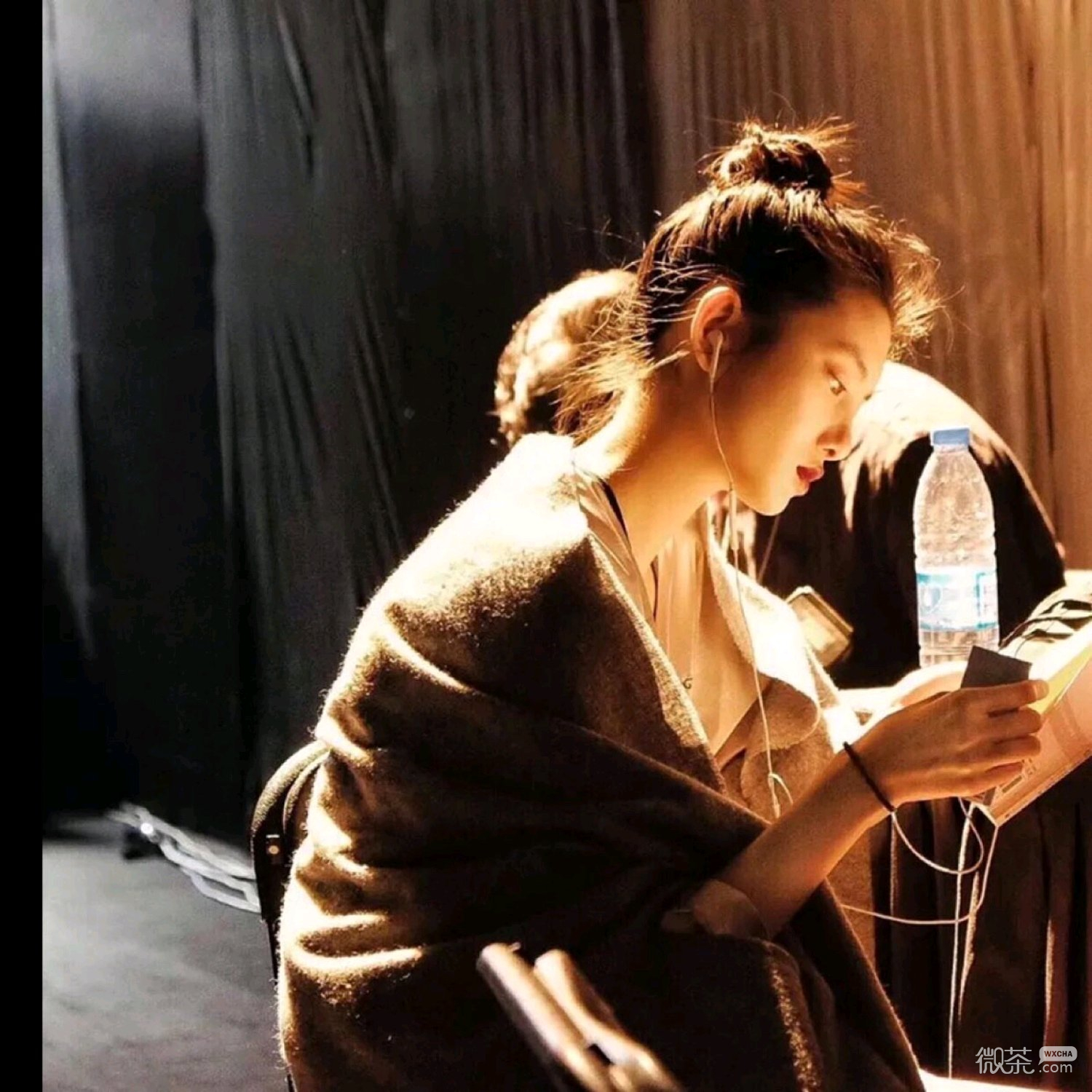 微信阳光温馨好看女头