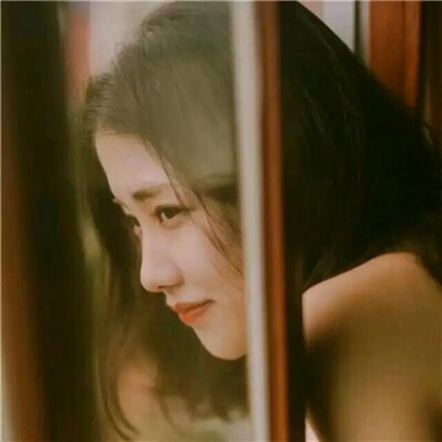 唯美冷酷成熟女头