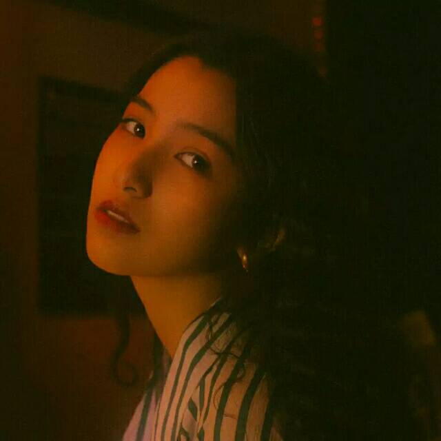 唯美冷酷成熟女头