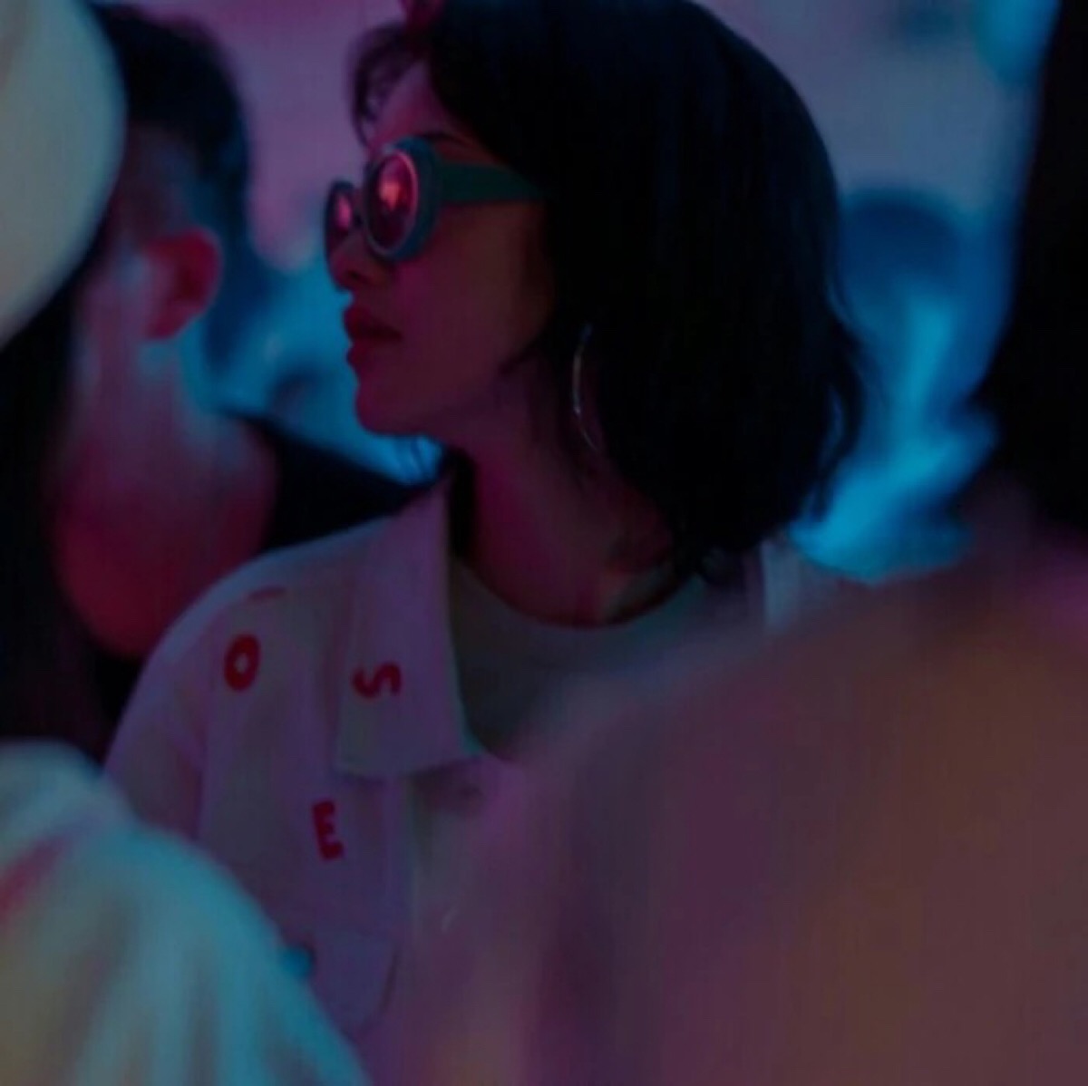 唯美冷酷成熟女头