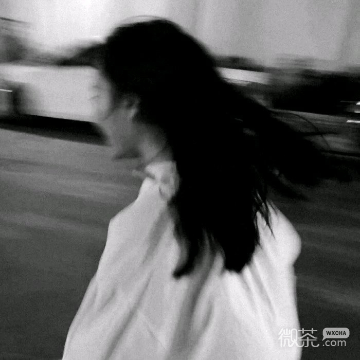 微信阳光温馨好看女头