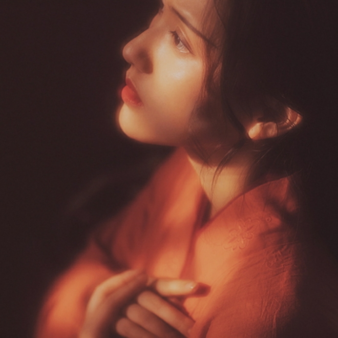 唯美冷酷成熟女头