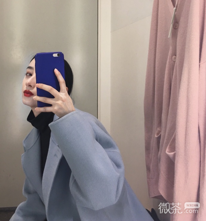 纯洁干练长发女头