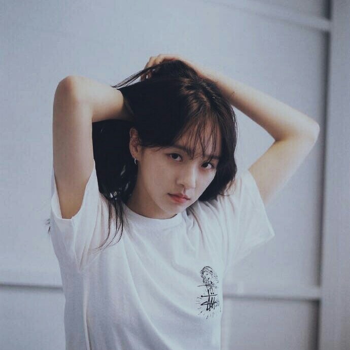 唯美冷酷成熟女头