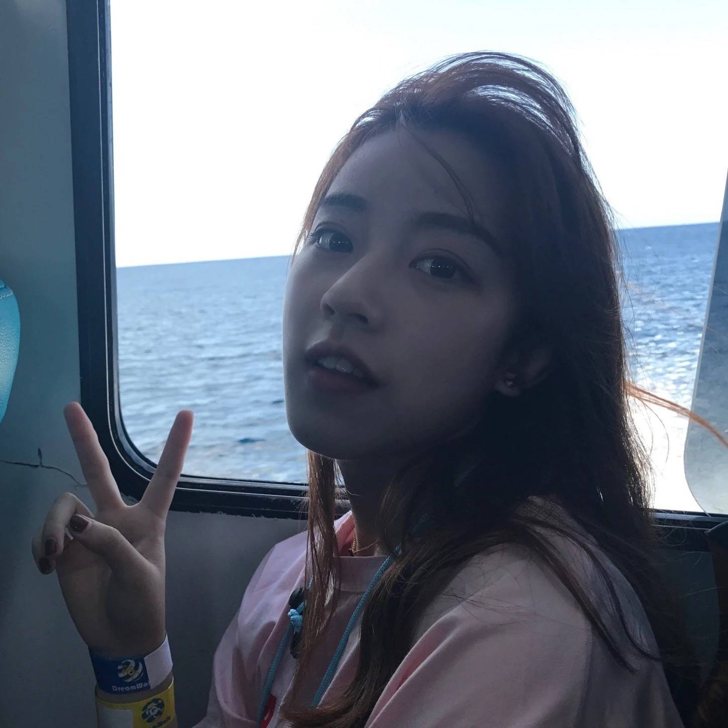 唯美冷酷成熟女头