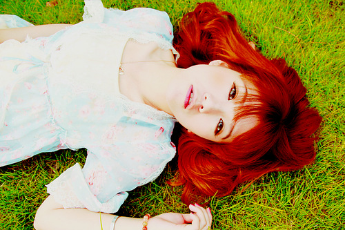 悠闲心情的微信复古非主流女图下载